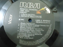 Load image into Gallery viewer, Renato Teixeira : Uma Doce Canção (LP, Album)