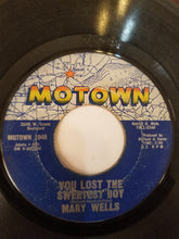Load image into Gallery viewer, Mary Wells : You Lost The Sweetest Boy / What&#39;s Easy For Two Is So Hard For One (7&quot;, Mono, Styrene, Mon)