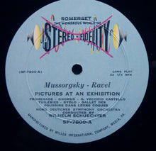 Load image into Gallery viewer, Modest Mussorgsky / Maurice Ravel / Wilhelm Schüchter, NDR Sinfonieorchester : Pictures At An Exhibition (LP)