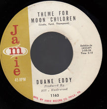 Load image into Gallery viewer, Duane Eddy : Kommotion / Theme For Moon Children (7", Single)