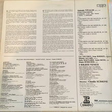 Load image into Gallery viewer, Antonio Vivaldi - I Solisti Veneti, Claudio Scimone : 5 Concertos Pour 2 Trompettes ~ 2 Cors ~ Luth ~ Basson ~ 2 Violons &amp; 2 Violoncelles (LP)