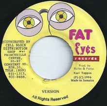 Load image into Gallery viewer, Capleton / Yami Bolo : Put Down The Weapon (7")