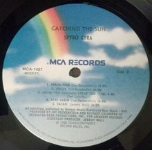 Load image into Gallery viewer, Spyro Gyra : Catching The Sun (LP, Album, RP)