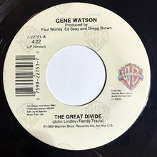 Load image into Gallery viewer, Gene Watson : The Great Divide (7", Single)