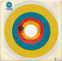 Load image into Gallery viewer, The Lettermen : Traces / Memories Medley (7", Single)
