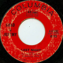Load image into Gallery viewer, Chad &amp; Jeremy : Distant Shores / Last Night (7", Single)