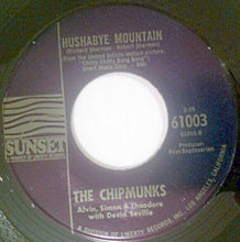 Load image into Gallery viewer, The Chipmunks : Chitty Chitty Bang Bang (7", Single)