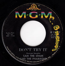Load image into Gallery viewer, Sam The Sham &amp; The Pharaohs : Ring Dang Doo / Don't Try It (7", Single)