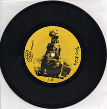 Load image into Gallery viewer, Tres Kids : Stuffed Dog Ethic (7", RP)