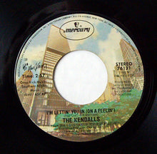 Load image into Gallery viewer, The Kendalls : I'm Lettin' You In (On A Feelin') (7", Single)