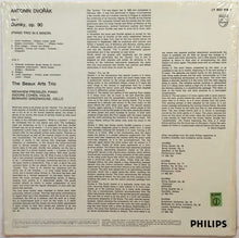 Load image into Gallery viewer, Antonín Dvořák, Beaux Arts Trio : Dumky-Trio, Op. 90  (LP)