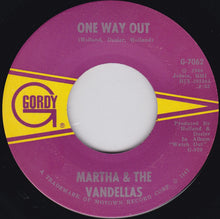 Load image into Gallery viewer, Martha Reeves &amp; The Vandellas : Love Bug Leave My Heart Alone (7&quot;, Single, RP)