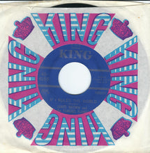 Load image into Gallery viewer, James Brown &amp; The Famous Flames : I Got The Feelin&#39; / If I Ruled The World (7&quot;, Single, Ind)