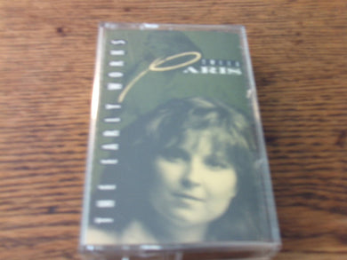 Twila Paris : The Early Works (Cass, Album, Comp)