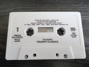 Triumph (2) : Classics (Cass, Comp, Whi)