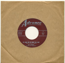 Load image into Gallery viewer, Ray Bloch And His Orchestra : I Like Mountain Music / The Horse And The Buggy Ran Away (7", Single)
