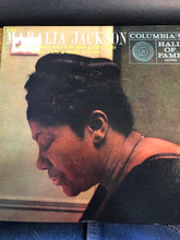 Load image into Gallery viewer, Mahalia Jackson : He&#39;s Got The Whole World In His Hands (7&quot;, EP)