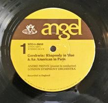 Load image into Gallery viewer, André Previn Plays George Gershwin, The London Symphony Orchestra : Rhapsody In Blue • Concerto In F • An American In Paris (LP, Album, RE, Gat)