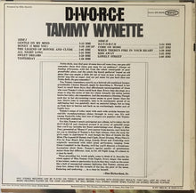 Load image into Gallery viewer, Tammy Wynette : D-I-V-O-R-C-E (LP, Album, Ter)