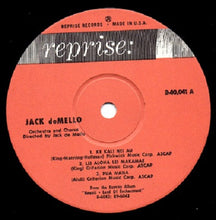 Load image into Gallery viewer, Jack de Mello : Hawaii - Land Of Enchantment (7&quot;, Jukebox)