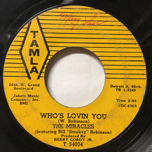 Load image into Gallery viewer, The Miracles : Shop Around / Who&#39;s Lovin You (7&quot;, Single, Var)