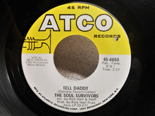 Load image into Gallery viewer, Soul Survivors : Mama Soul / Tell Daddy (7&quot;, Single)