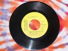 Load image into Gallery viewer, Elvis Presley : Clean Up Your Own Back Yard (7", Single, Promo)