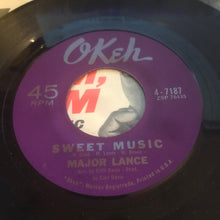 Load image into Gallery viewer, Major Lance : Um, Um, Um, Um, Um, Um (7&quot;, Single)