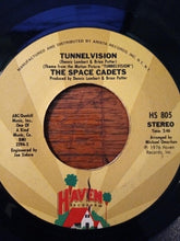 Load image into Gallery viewer, The Space Cadets (5) : Tunnelvision (7", Single)
