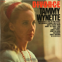 Load image into Gallery viewer, Tammy Wynette : D-I-V-O-R-C-E (LP, Album, Ter)