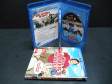 Load image into Gallery viewer, Gullivers&#39; Travels (Blu-ray/DVD, 2011, 3-Disc Set)