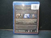 Load image into Gallery viewer, The Lord of the Rings: The Two Towers (Blu-ray, DVD, 2 Disc, 2010)