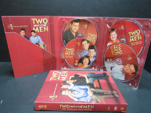 Two and a Half Men - The Complete First Season (DVD, 2007, 4-Disc Set)